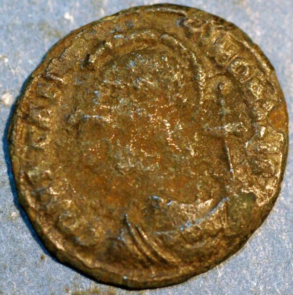 Roman Empire Follis Constantine I 306-337 Bronze - Image 2